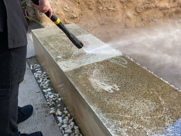 Why Choose Our Certified Pressure Washing Experts for Your Project Needs in Garner, IA?